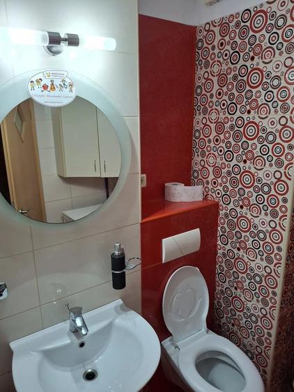 Apartament cu 2 camere decomandat în Bogdăneștilor