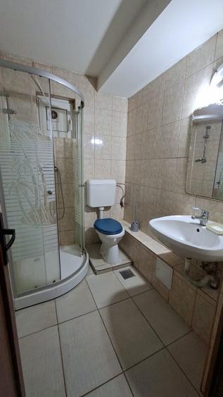 Inchiriez apartament 2 camere str iacob andrei 46 - 8
