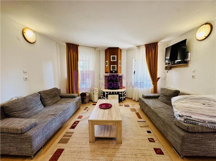 Casă individuală cu 6 camere cu Teren 800 Mp în Central