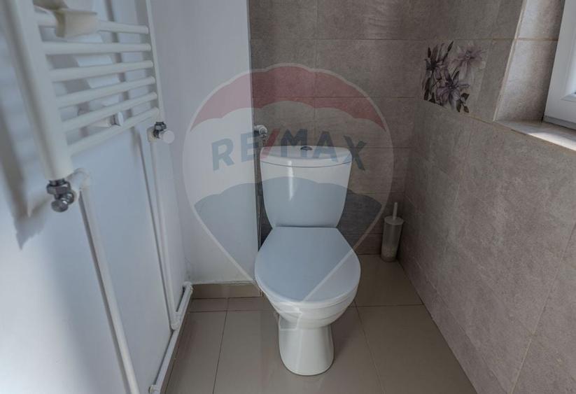 Casa si cabinet stomatologic de inchiriat in Chitila - 4