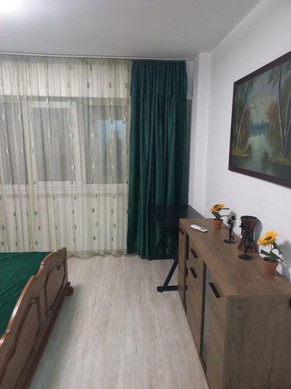 Inchiriez apartament cu 2 camere decomandate in 1 Mai. - 3