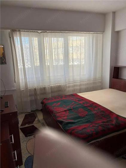 Apartament de doua camere de vanzare, 68 mp, metrou Obor - 2