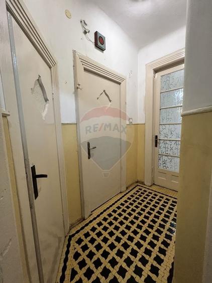 Apartament interbelic cu autenticitate, Avrig 18 - 30