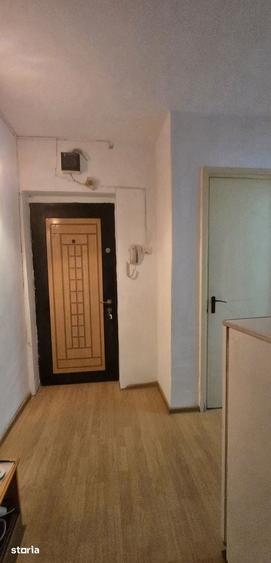 Apartament cu 2 camere în Micro 9