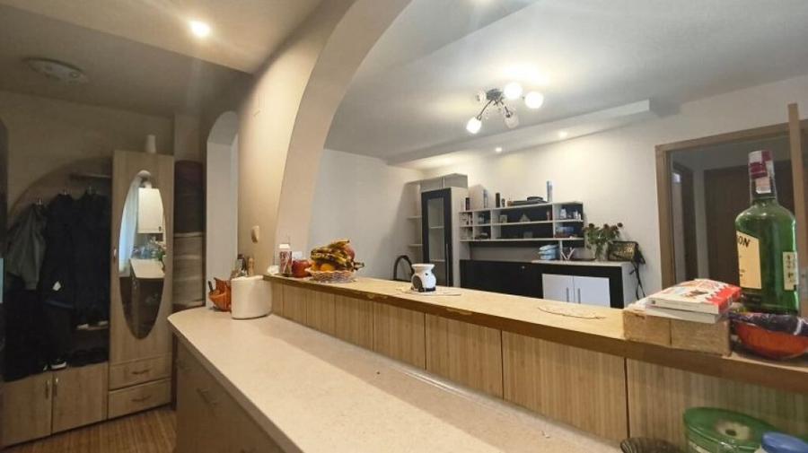 Apartament 3 camere in Deva, zona Licee - 8