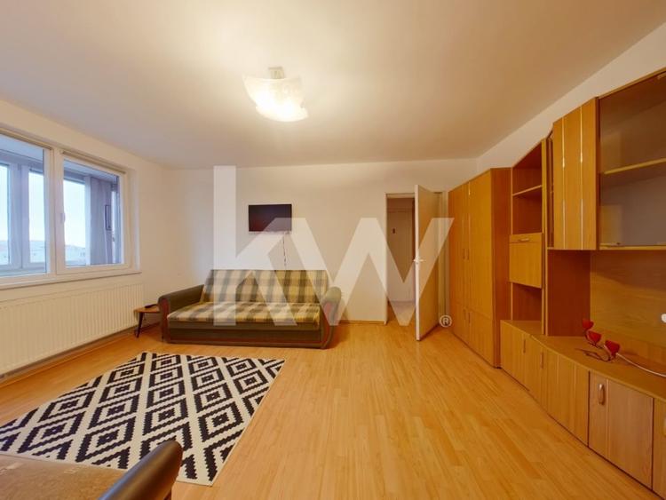 Inchiriere apartament 2 camere, mobilat si utilat + balcon de 11mp - zona Astra - 1