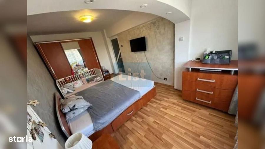 Apartament cu 4 camere în Central