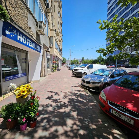 ocazie!!Spatiu comercial cu vitrina- 30mp+depozit la 2 min Metrou Pta Muncii. - 4