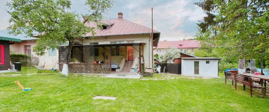 Casa in Moreni (exterior Vest) si 2000 mp de teren - 4