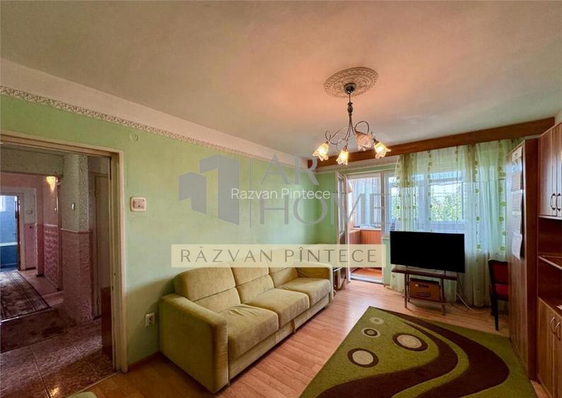 Apartament 3 camere, confort 1, decomandat, zona Republicii Apartament 3 camere, confort 1, decomandat, zona Republicii
