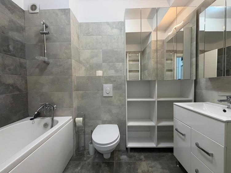 Bd. Pipera 2 camere etaj 2 din 4, bloc 2022 - 2