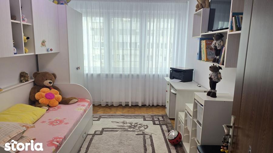 Inchiriez apartament 3 camere decomandat, Deva, ultracentral I. Maniu - 9