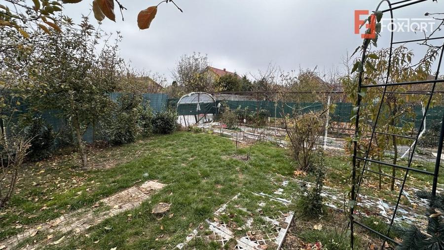 Casă individuală cu 4 camere cu Canalizare în Chișoda