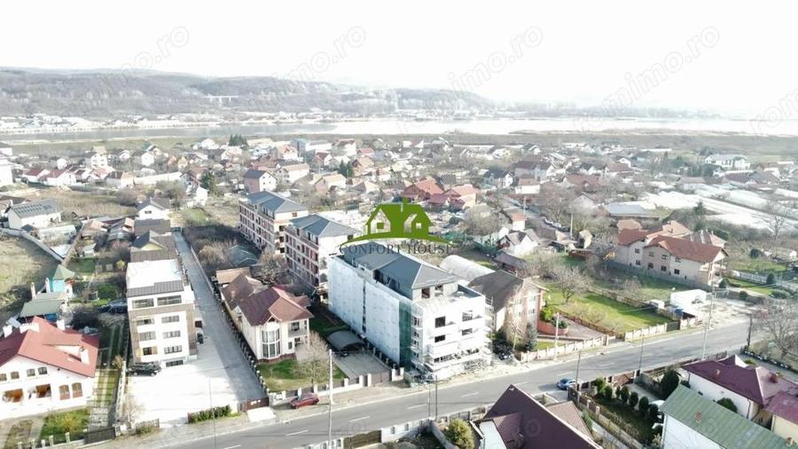 Garsoniera la parter inalt in BL.Nou str.Ostroveni - 6