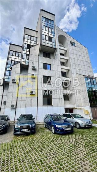Primul chirias,apartament langa noul sediu al Primariei Bacau - 17