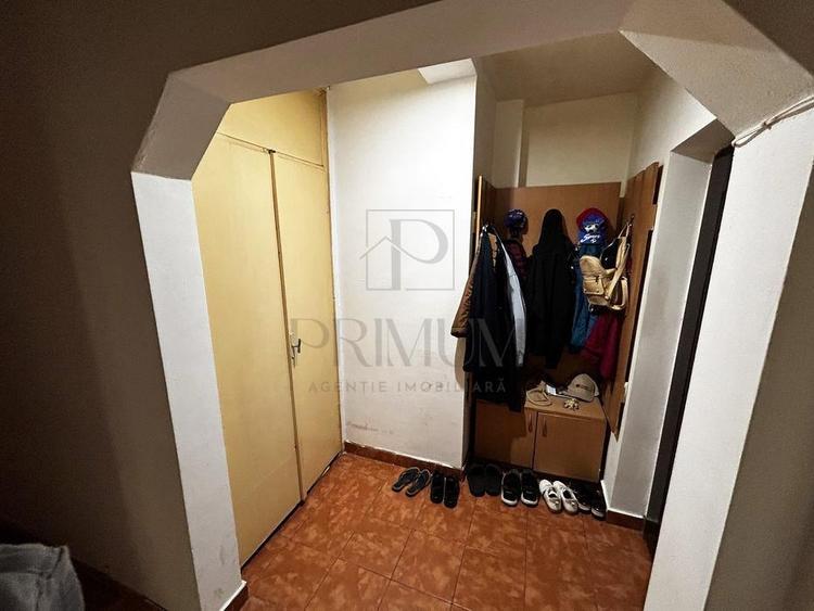 Dambovita - 3 camere - decomandat - ETAJ 1 - 4