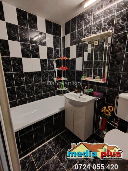 Apartament 2 camere decomandat – Micro 20, mobilat și utilat