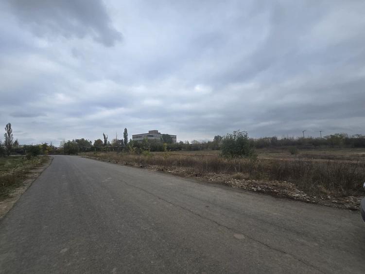 VANZARE TEREN THEODOR PALLADY - Drumul Lunca Corbului - 2