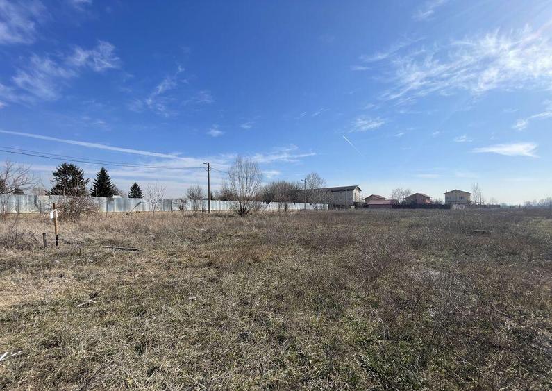 GIULESTI | Teren intravilan PUZ V3a2 3 loturi: 5500 + 180... - 1