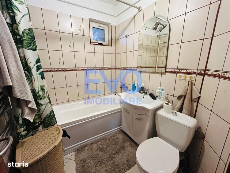 Apartament De Vanzare Cu 2 Camere, Podu Ros - 8