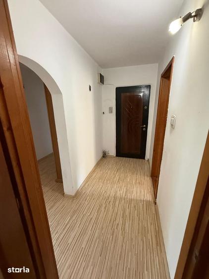 Apartament cu 4 camere decomandat în Obcini