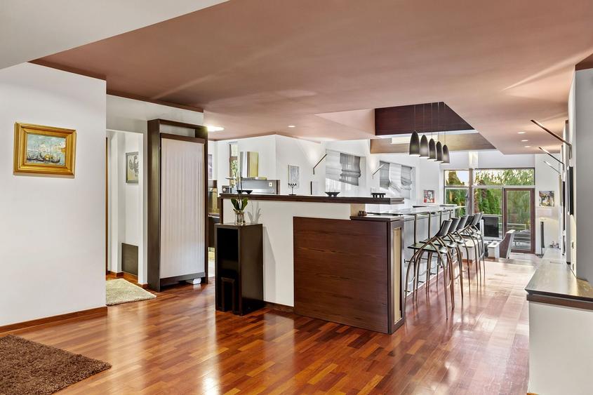 Vila Exclusivistă cu Deschidere la Lac, Piscină și Garaj pentru Barcă în Snagov - 27