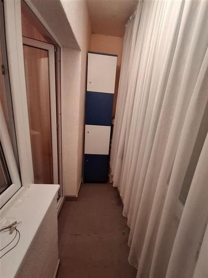 Apartament 3 camere decomandat 2 bai parcare zona Selimbar - 9