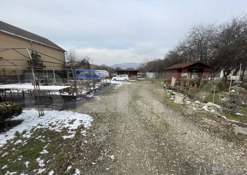 Teren intravilan, 20 ari, aprape de Calea Moldovei - 1