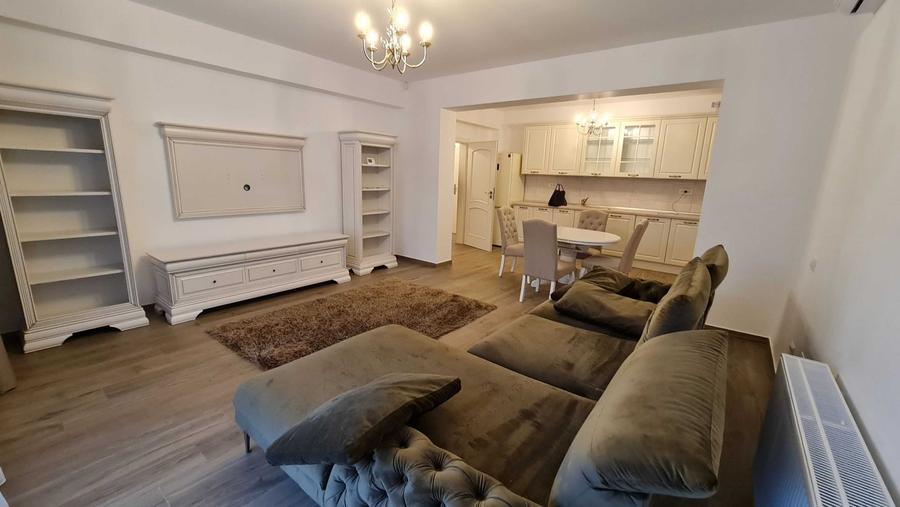 Bloc boutique / 3 camere complet mobilat si utilat - 4