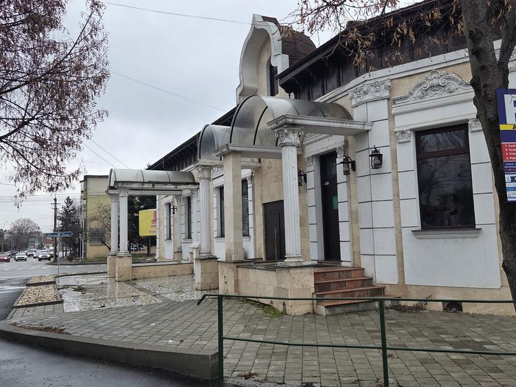 Cladire de Inchiriat/vanzare Ultracentral 600mp - 5