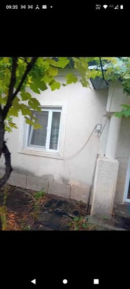 Vand gospodarie in Sat Lesile,comuna Teiu judetul Arges! - 1