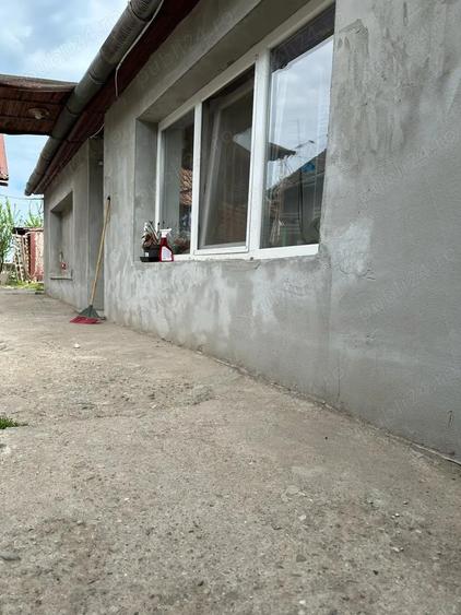 Casa in Madaras la pret de apartament. - 4