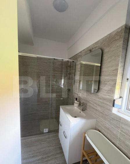 Apartament 2 camere, decomandat, loc de parcare subteran, zo - 2