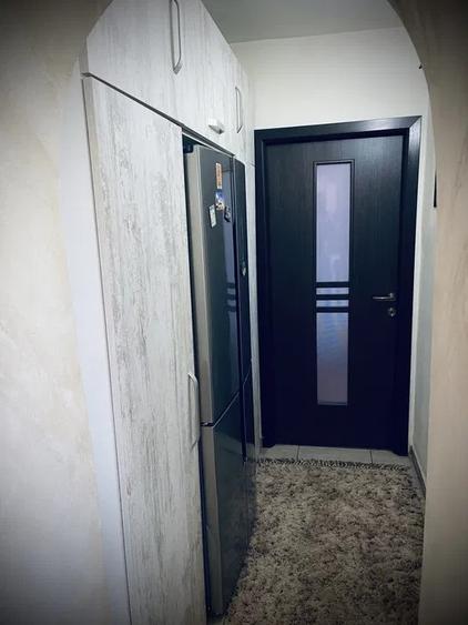 Apartament cu 2 camere decomandat, zona Nicolina - 6