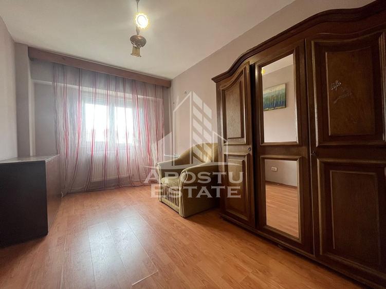 Apartament 4 camere, zona Alfa - 2
