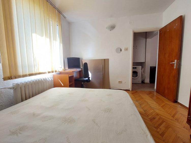 3 camere | decomandat | 5 min metrou 1 Decembrie | COMISION 0% - 9