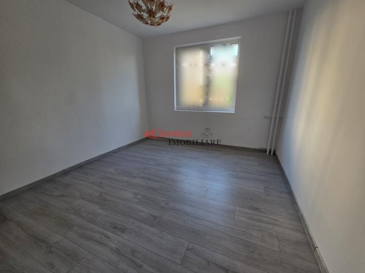 Mihai Bravu, Kaufland, Decomandat - 2