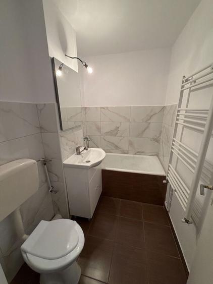 Garsonieră decomandată zona lenin 30 MP str sporturilor - 9