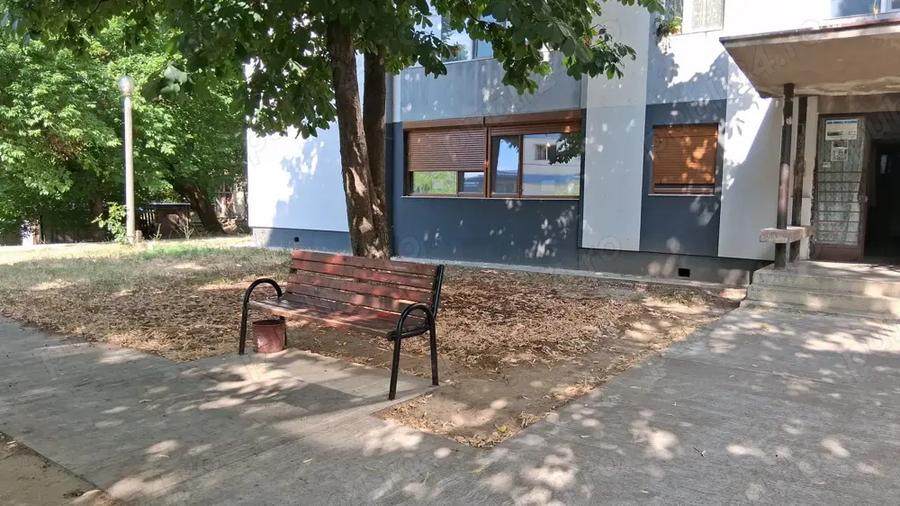 Apartament de vanzare - 2