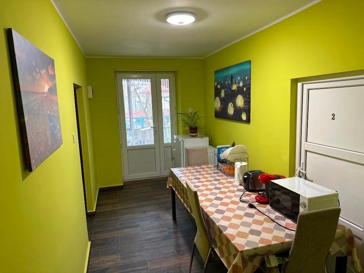 Casă de vânzare în Costinești. Casa se vinde cu tot cu mobila, electrocasnice. - 15