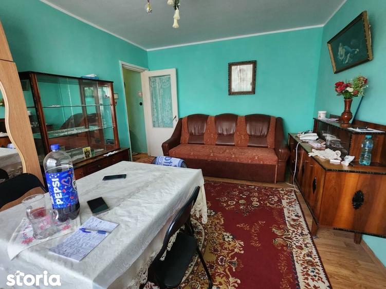 2 Camere etajul 3 str. Mioritei - 2