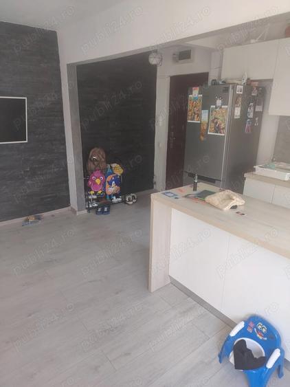 Sector 4, apartament 4 camere, renovat mobilat! - 3