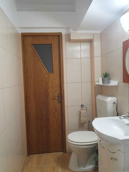 Garsoniera decomandata parter Malu Rosu cu centrala proprie - 7