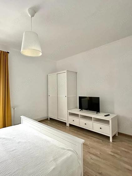 Spa?ii multifunc?ionale , zona centrala, cabinete, salon sau cazare - 1