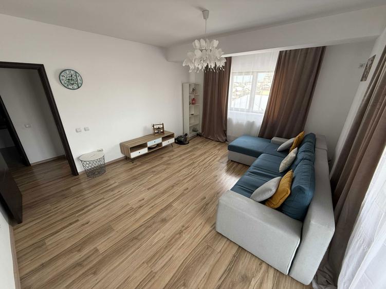 Vand apartament 2 camere - 1