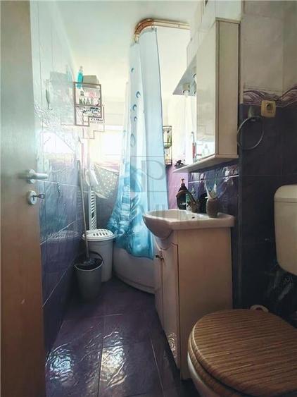 DAMBOVITA - 3 CAMERE - DEBARA - DRESSING -DECOMANDAT - CENTRALA PROPRIE - CLIMA - 8