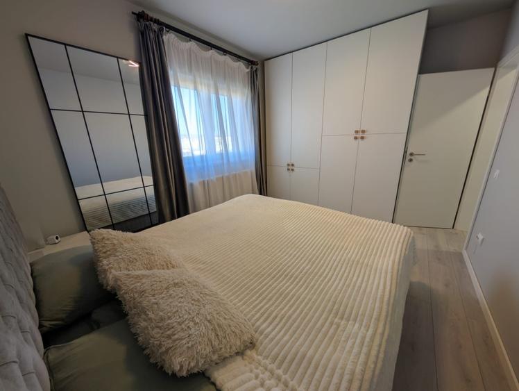 Proprietar apartament 2 camere mobilat utilat zona Carrefour Teilor - 4