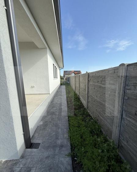 Casa de vanzare, cu 4 camere, 110 mp, zona Sacalaz - 17