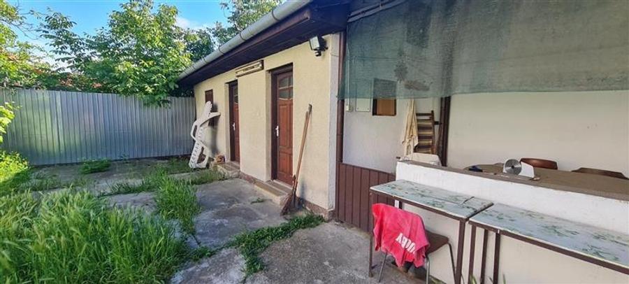 CASA DEOSEBITA IN ZONA CENTRALA - 12