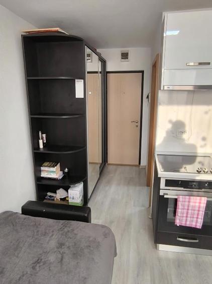 Persoana fizică închiriez mini-garsoniera - 7